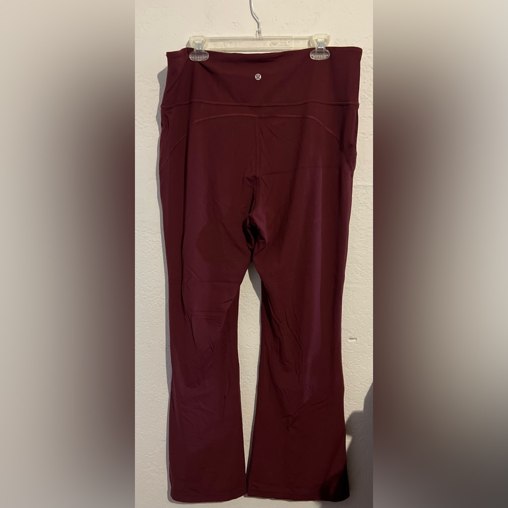 Lululemon Groove Nulu High-Rise Flared Pant